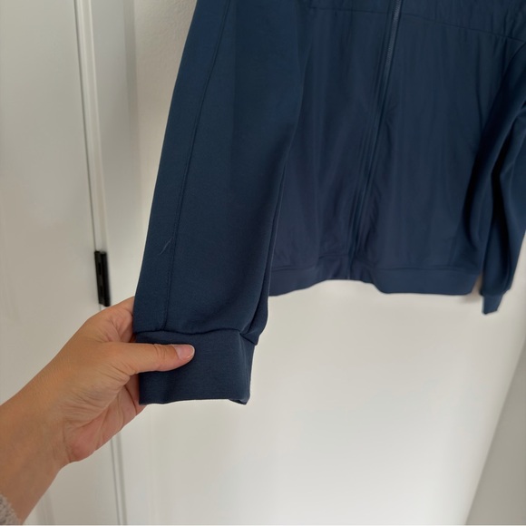 Adidas Go To Quilted Full Zip Bomber Jacket Blue Size Large Men’s - Picture 5 of 9